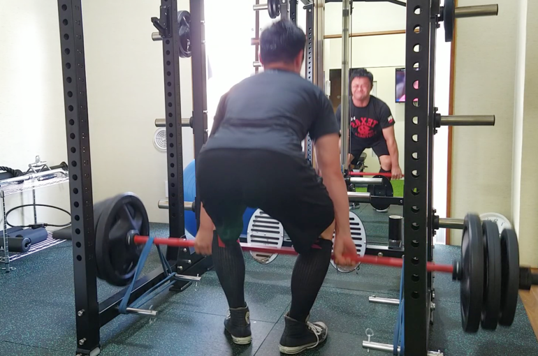 西川口パーソナルトレーニングジムデッドリフト体重の2倍