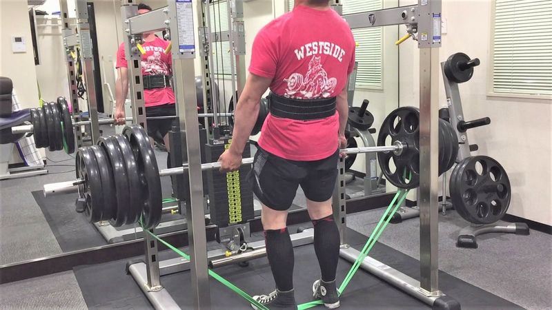 川口パーソナルトレーニングデッドリフト